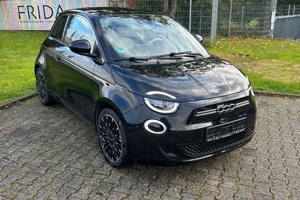 Fiat 500e 37.845 km 19.890 € Bad Kötzting 93444
