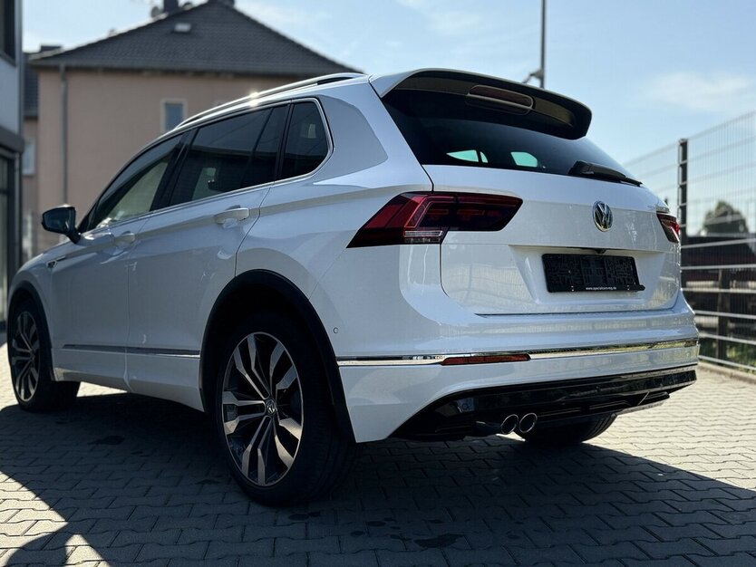 VW Tiguan R-Line / 4Motion / Pano / Kamera / AAC 99.000 km 27.900 € Mönchengladbach 41066