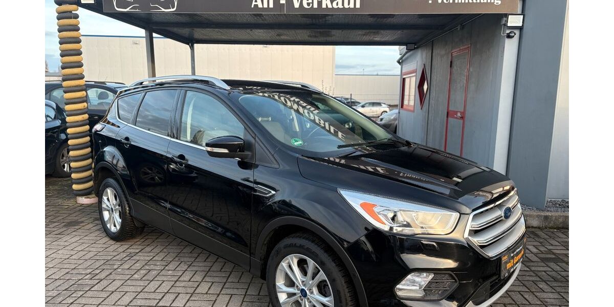 Ford Kuga 169.450 km 9.499 &euro; Enger 32130