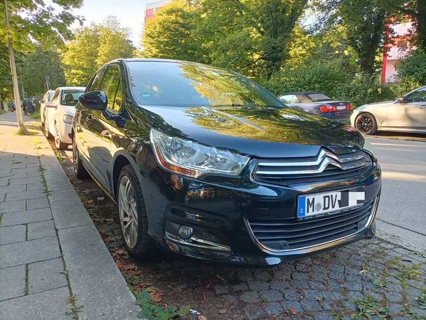 Citroen C4 180.000 km 4.950 € München 81249