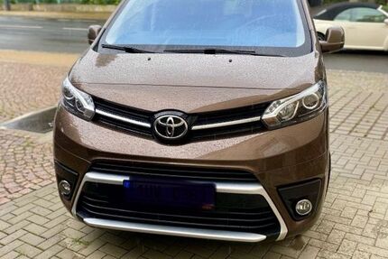 Toyota Proace (Verso)
