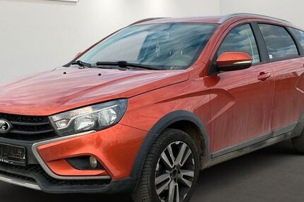 Lada Vesta 70.285 km 6.999 &euro; Brehna 06796