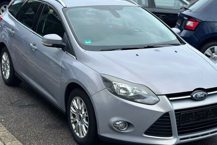 Ford Focus 311.000 km 3.000 &euro; Essen 45145