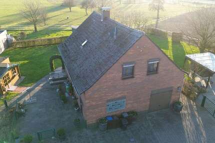 Haus Rheinberg - 5 Zimmer, 109 m&sup2;, 255.000&euro; | Angebot:26608139