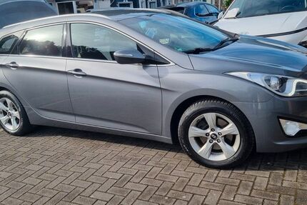 Hyundai i40 165.000 km 8.500 &euro; Marl 45772
