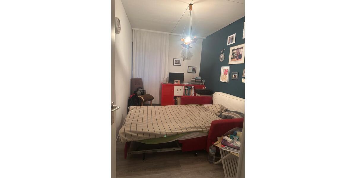 Etagenwohnung Wachtberg - 4 Zimmer, 100 m&sup2;, 1.150&euro; | Angebot:25405147