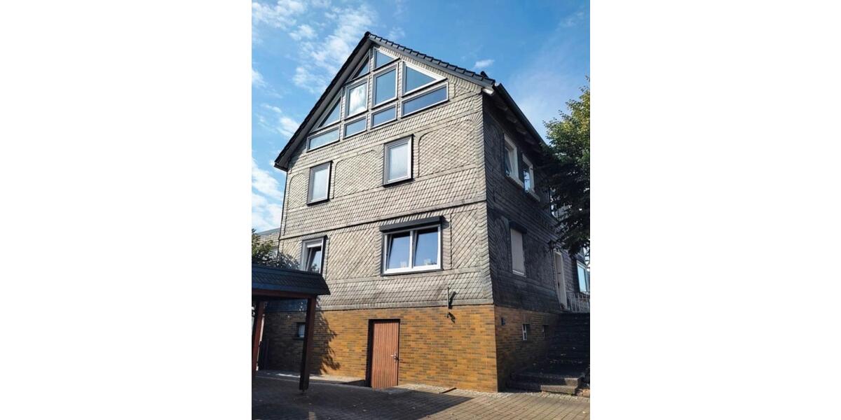 Einfamilienhaus Bad Berleburg - 6 Zimmer, 220 m&sup2;, 270.000&euro; | Angebot:26279605