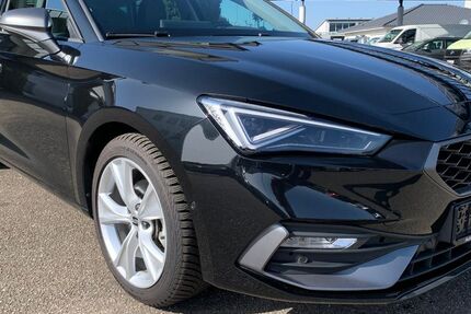 Seat Leon 11.469 km 26.900 &euro; Sasbach 77880