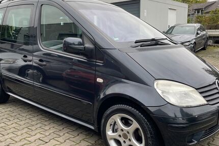 Mercedes-Benz Vaneo 112.700 km 5.350 € Bergisch Gladbach 51469