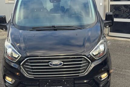 Ford Tourneo Custom 25.000 km 41.990 € Schwabach 91126