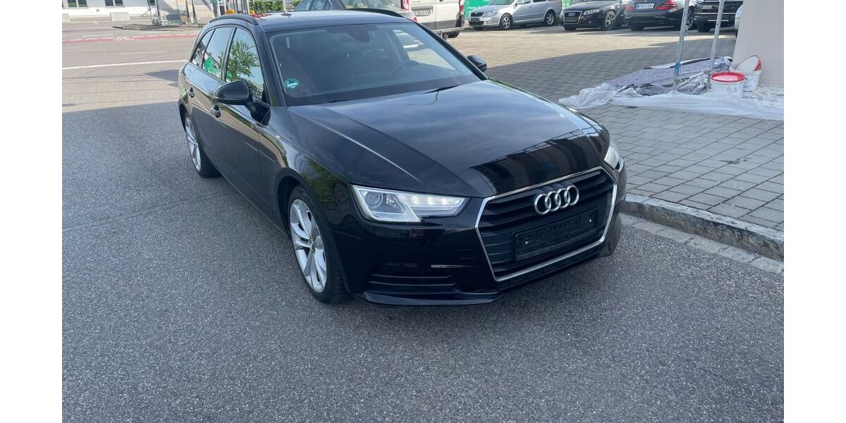 Audi A4 240.000 km 9.900 &euro; Memmingen 87700