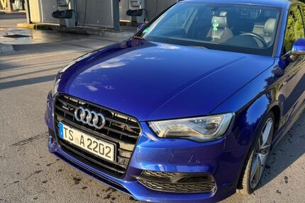 Audi A3 305.000 km 8.500 &euro; Traunreut 83301