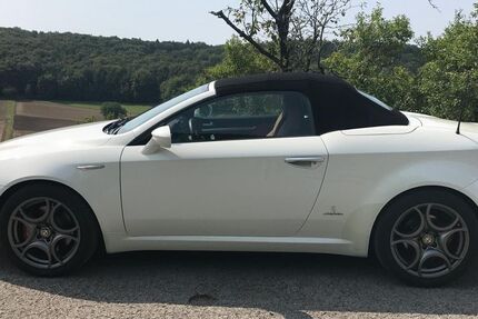 Alfa Romeo Spider 49.800 km 29.999 &euro; Ramsthal 97729
