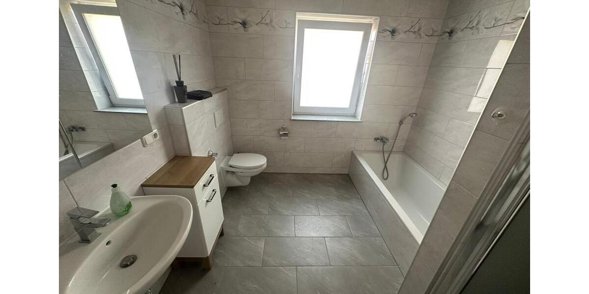 Etagenwohnung Lauterbach (Hessen) - 3 Zimmer, 95 m&sup2;, 900&euro; | Angebot:26302632