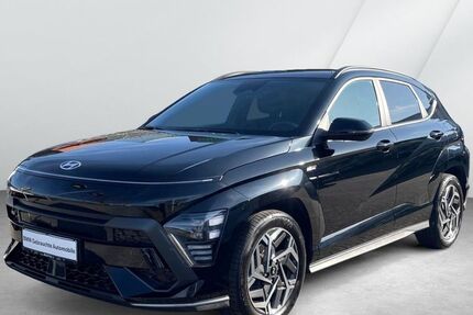 Hyundai KONA 13.827 km 28.380 &euro; Cuxhaven 27472