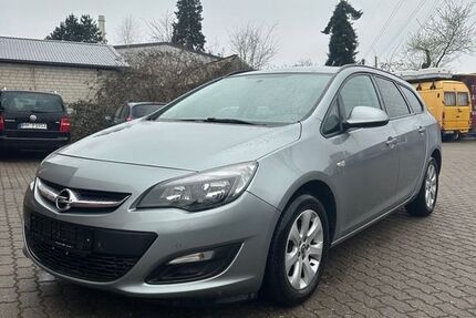 Opel Astra 144.670 km 5.900 &euro; Wedel 22880