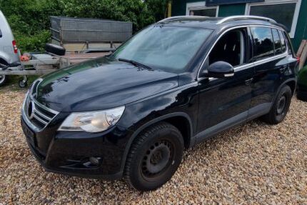 VW Tiguan 265.000 km 4.950 &euro; Düren 52349