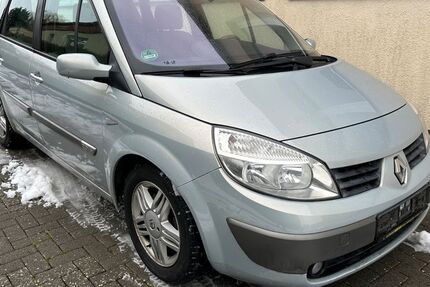 Renault Scenic 154.014 km 599 &euro; Friedrichsdorf 61381