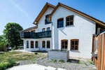 Wohnen, Vermieten oder Mehrgenerationenwohnen unter einem Dach mit zwei separaten Eingängen - Zweifamilienhaus Schönthal / Döfering Döfering | Angebot:26855935