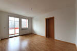 Etagenwohnung Zwickau Eckersbach - 2 Zimmer, 49 m&sup2;, 343&euro; | Angebot:25996632