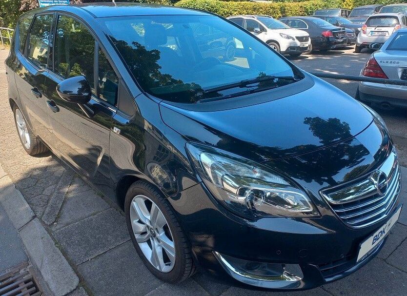Opel Meriva 128.502 km 7.500 € Hamburg 21031