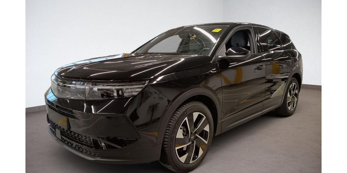 Opel Grandland (X) 1.751 km 29.990 &euro; Drochtersen 21706