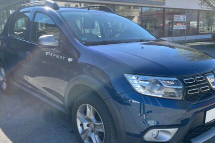 Dacia Sandero 127.000 km 5.250 &euro; Bad Endorf 83093