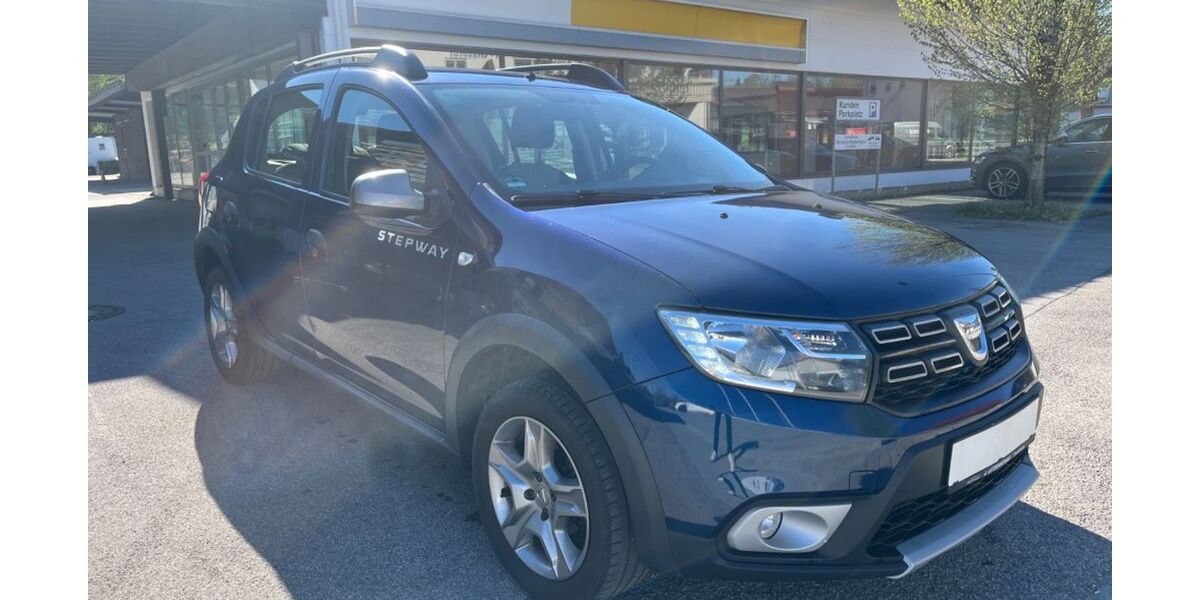 Dacia Sandero 127.000 km 5.250 &euro; Bad Endorf 83093