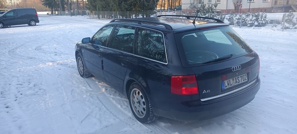 Audi A6 (Typ 4B)