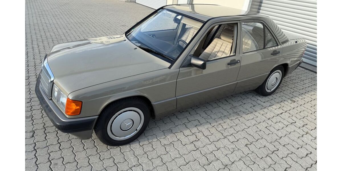 Mercedes-Benz 190 73.326 km 11.970 € Ottobrunn 85521