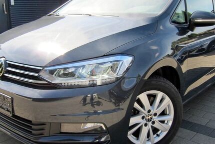VW Touran 59.000 km 25.990 &euro; Langenau-Hörvelsingen 89129