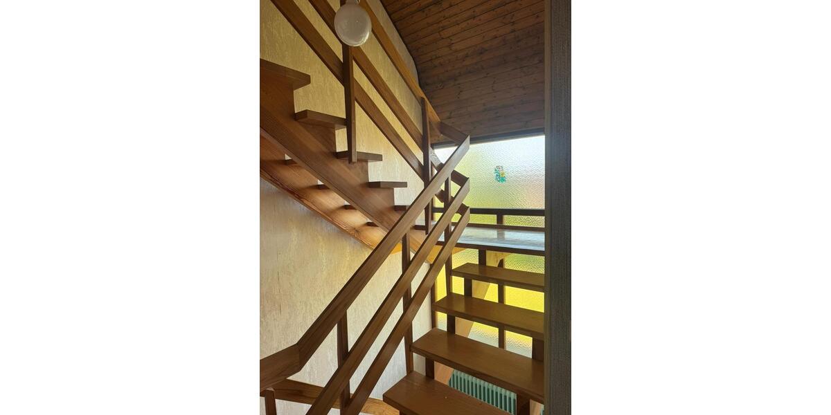 Einfamilienhaus Dirlewang - 7 Zimmer, 150 m&sup2;, 499.000&euro; | Angebot:26445526