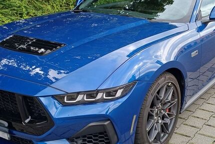 Ford Mustang 13.812 km 47.900 &euro; Erkelenz 41812