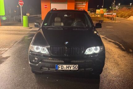 BMW X5 208.000 km 10.900 &euro; Weyhers 36157