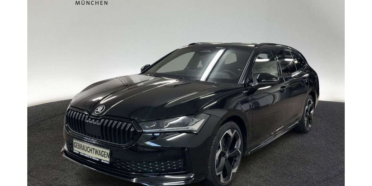 Skoda Superb 10.200 km 46.960 &euro; München 80687
