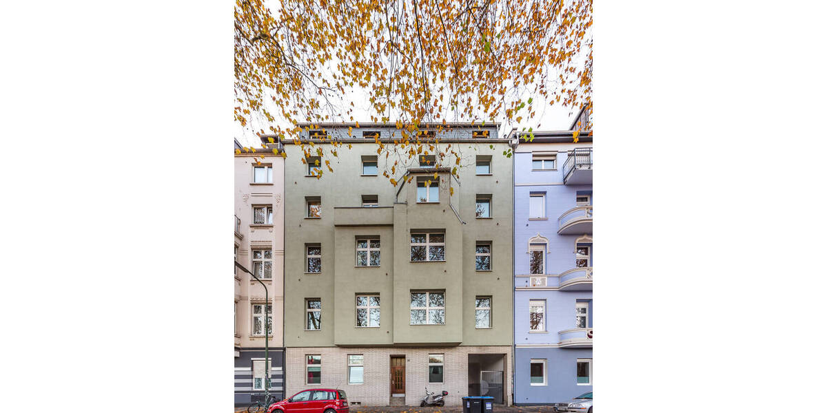 Etagenwohnung Düsseldorf Friedrichstadt - 2 Zimmer, 81 m&sup2;, 1.100&euro; | Angebot:26379723