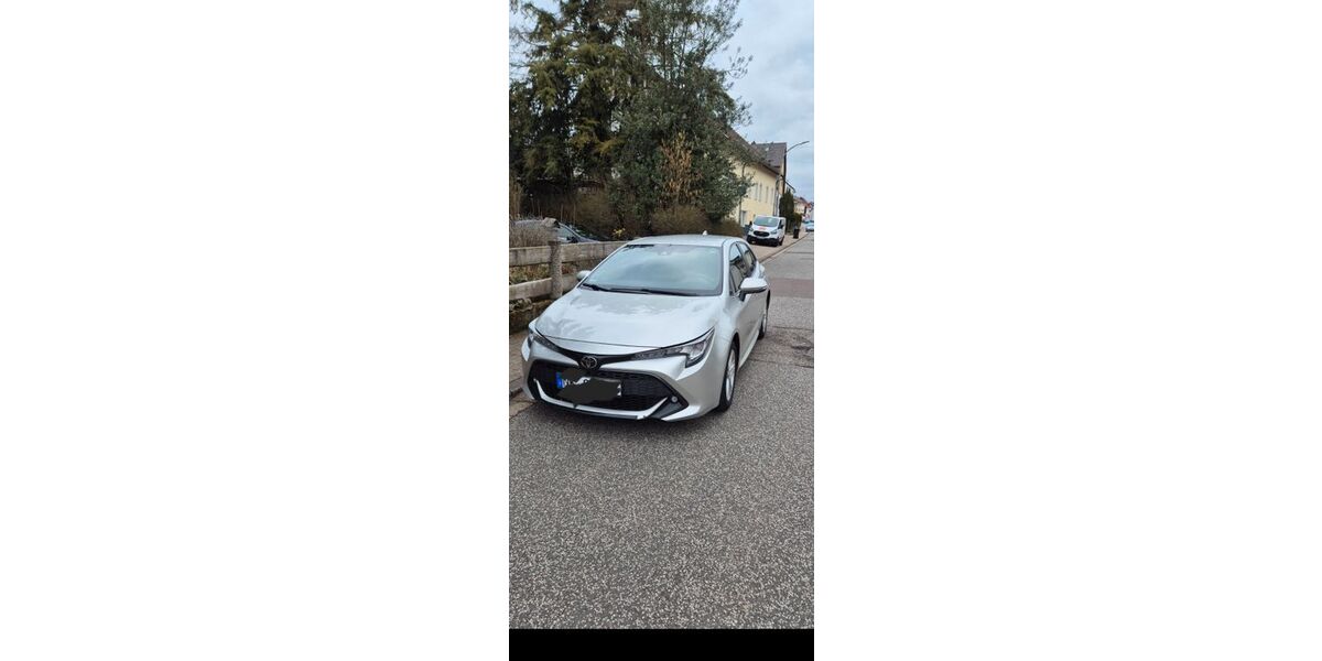 Toyota Corolla 73.100 km 15.999 &euro; Schiffweiler 66578