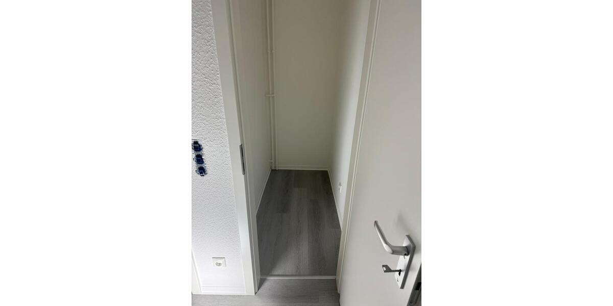 Erdgeschoßwohnung Hochheim am Main - 2 Zimmer, 66 m&sup2;, 990&euro; | Angebot:25408211