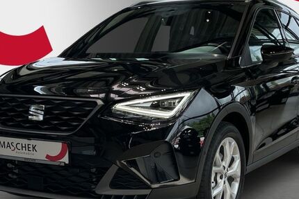 Seat Arona 4.900 km 23.950 &euro; Wackersdorf 92442