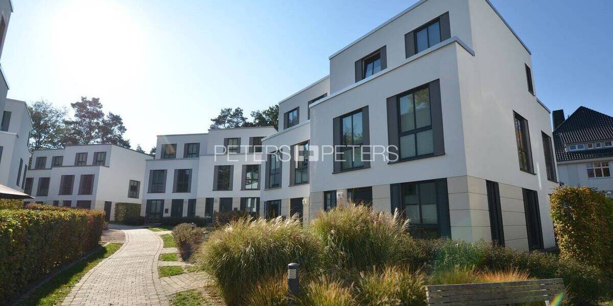 Doppelhaushälfte Hamburg Rissen - 4 Zimmer, 165 m&sup2;, 2.749&euro; | Angebot:26904226