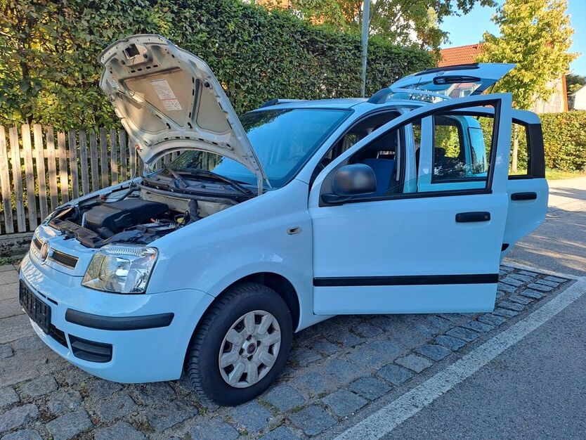 Fiat Panda 97.000 km 3.333 € München 81737