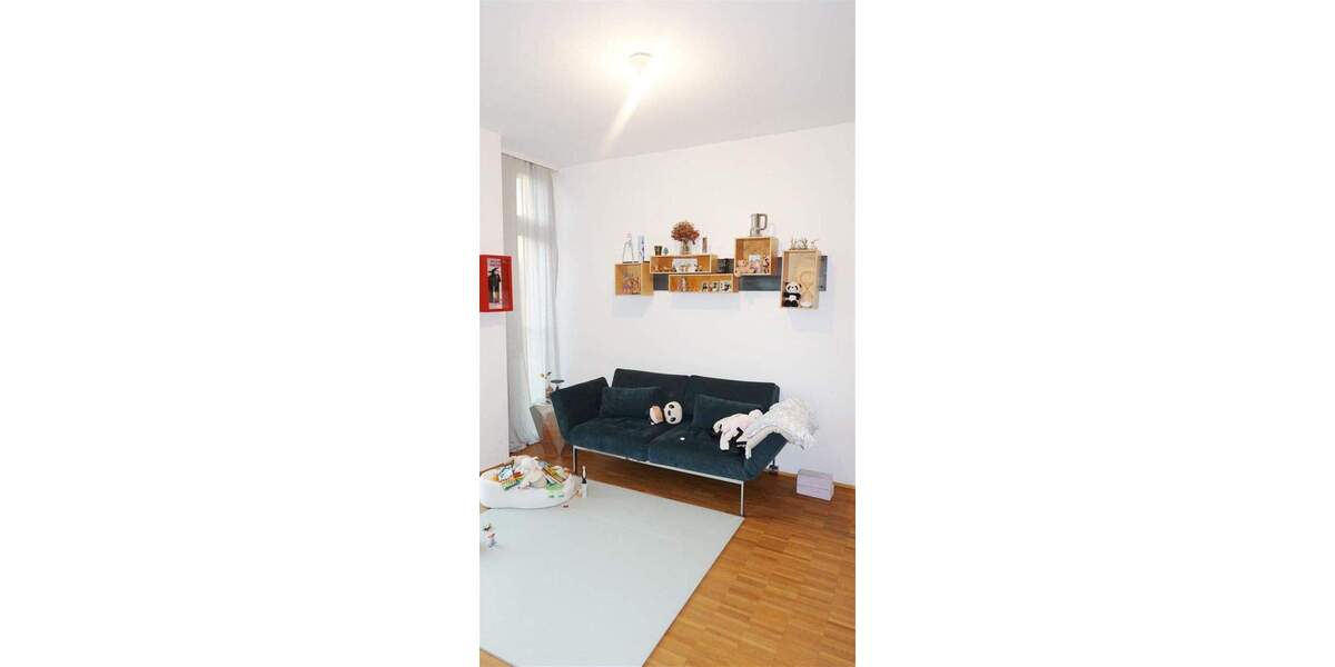 Moderne 3 Zimmer mit EBK, 2 Bädern, 2 Balkonen, Fußbodenhzg. in Flingern 3 zimmer