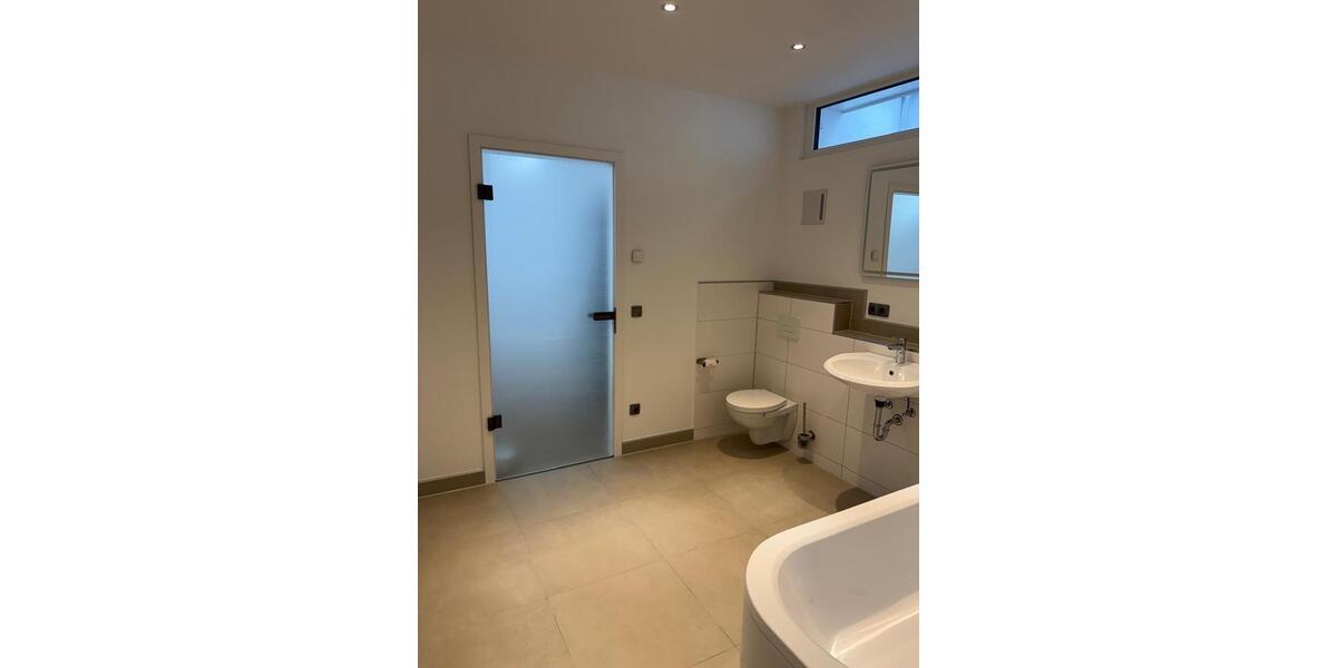 Reihenhaus Schrobenhausen - 4 Zimmer, 106 m&sup2;, 1.600&euro; | Angebot:25293842