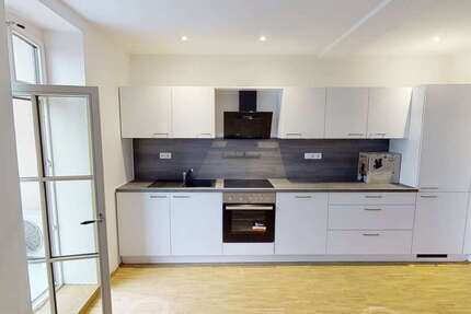 Wohnung zum Mieten in Leipzig 1.300 € 95.25 m² 4 zimmer