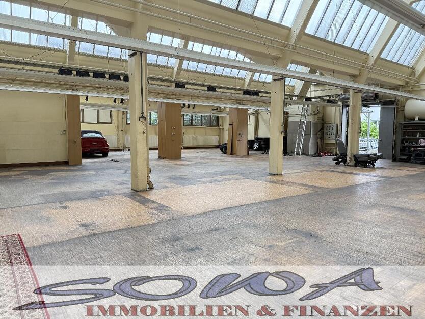 Großzügige Lagerhalle mit Büro-Lagerräumen und einem großzügien Wohnhaus in Gaimersheim - Nähe Westpark! - Ein Objekt von Ihrem Immobilienpartner SOWA Immobilien und Finanzen zimmer