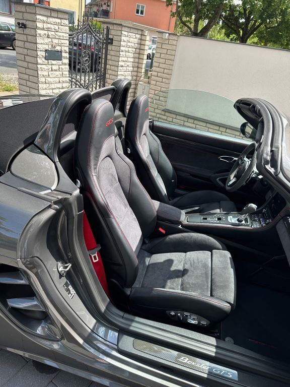 Porsche Boxster 67.000 km 71.000 € Hannover 30419