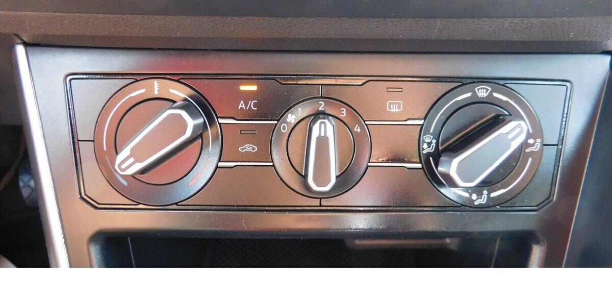 VW Polo 1.0 Life MPI BMT 4Trg Klima Navi LED 16.000 km 14.990 &euro; Vordorf 38533
