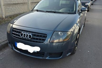 Audi TT 206.000 km 4.250 &euro; Remagen 52424