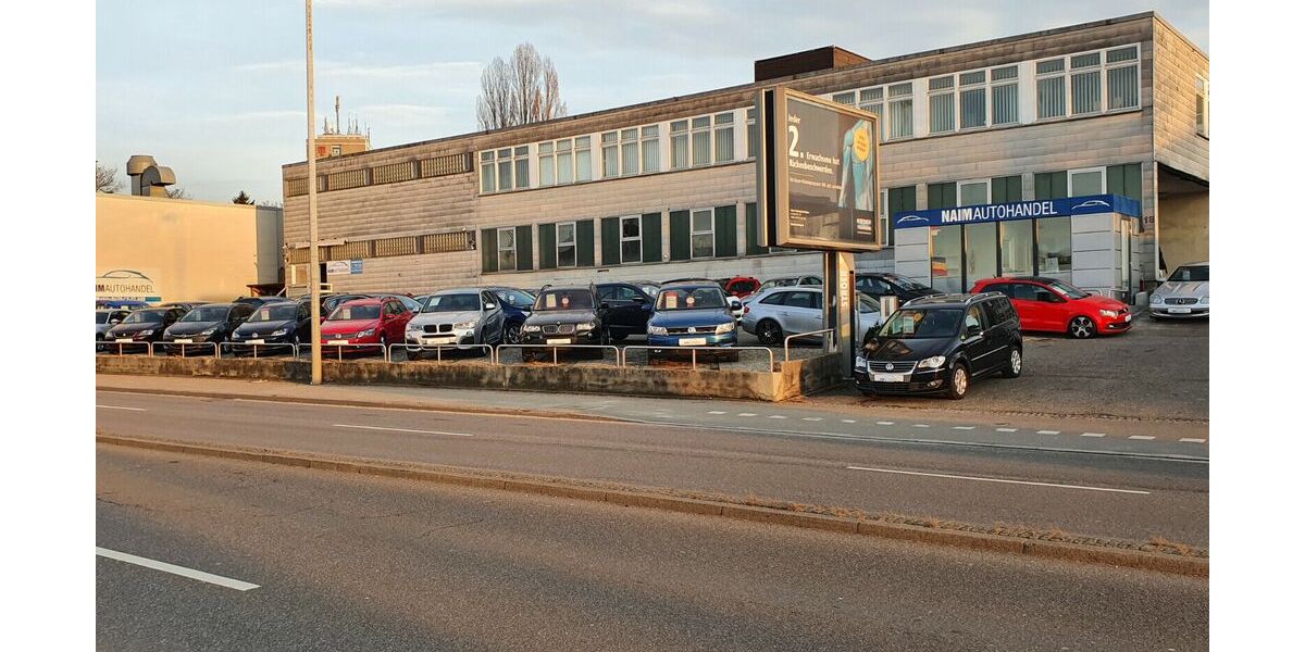 Peugeot 2008 132.000 km 7.500 &euro; Reutlingen 72766