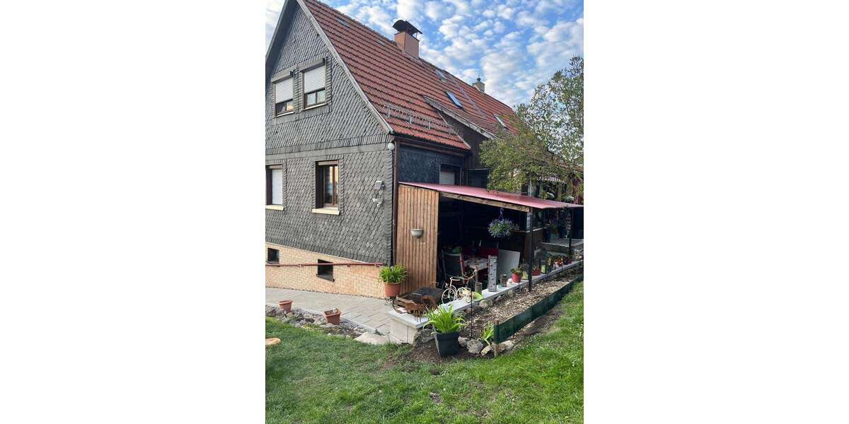 Einfamilienhaus Steinbach-Hallenberg Hallenberg - 4 Zimmer, 94 m&sup2;, 84.000&euro; | Angebot:26032913